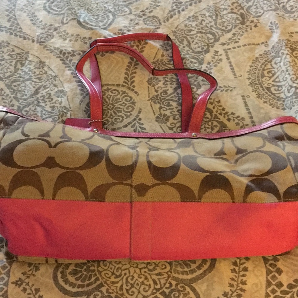 Coach bag/diaper bag